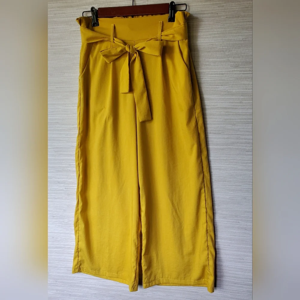 Yellow High Rise Wide Leg Paperbag Cropped Pants With Tie Belt Size Medium - Picture 2 of 10